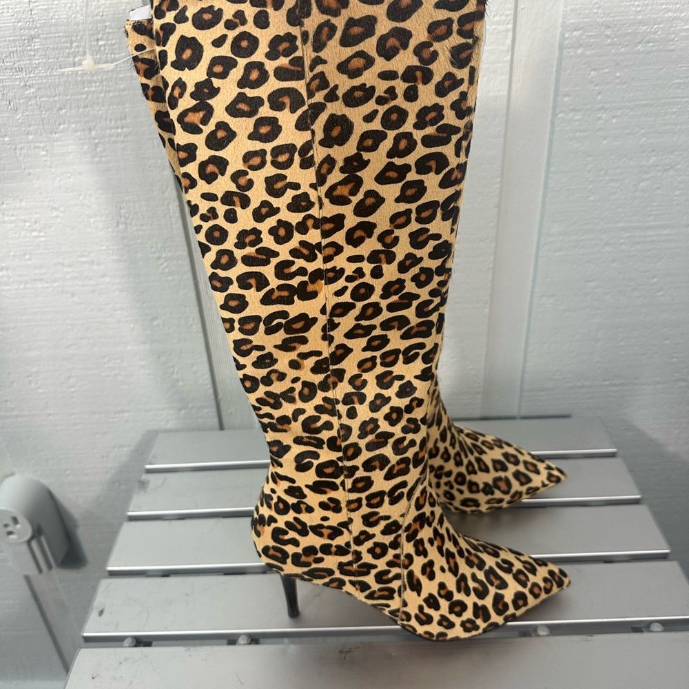 Linea Paolo Perfect Knee High Boot Leopard Print Size 5.5 NWOT - Picture 9 of 11